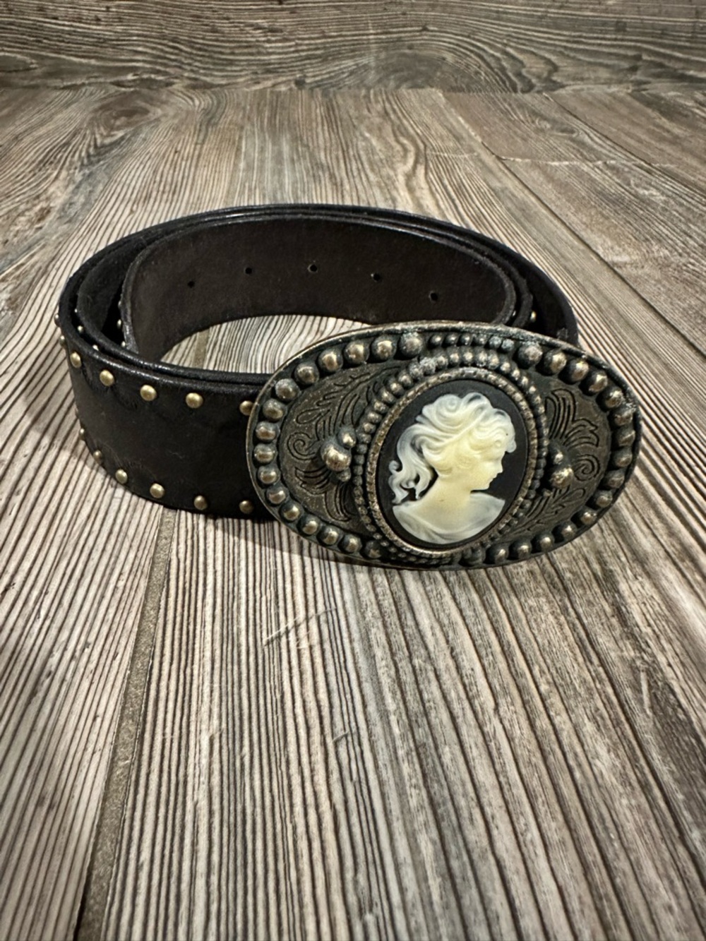 Fossil Leather Belt with Ornate Buckle - Black Victorian Cotttagecore Fairy